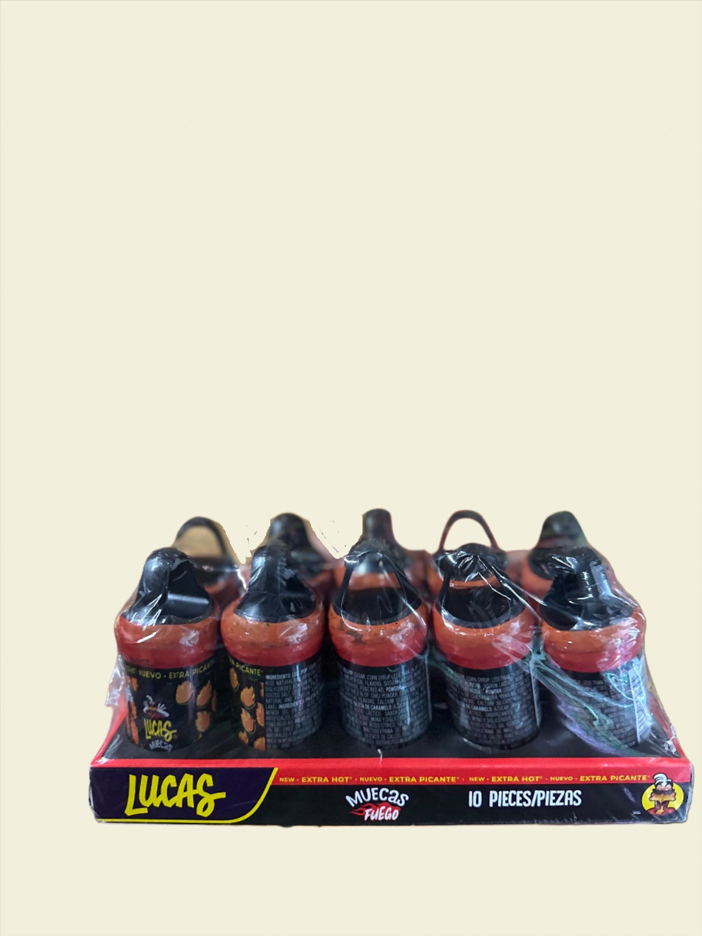 LUCAS MUECAS