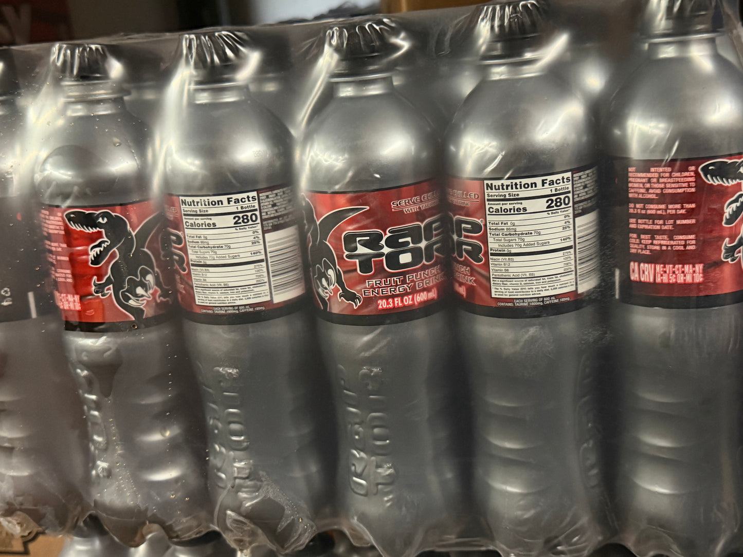 Raptor Fruit Punch Energy Drink 20.3 oz (600 mL)