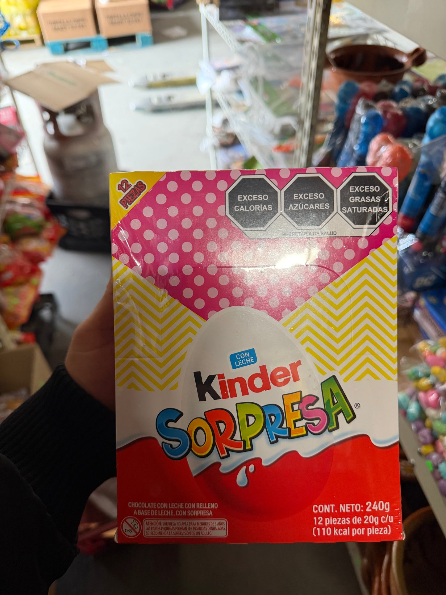Kinder Sorpresa Chocolate con Leche & Milk Chocolate Surprise Egg